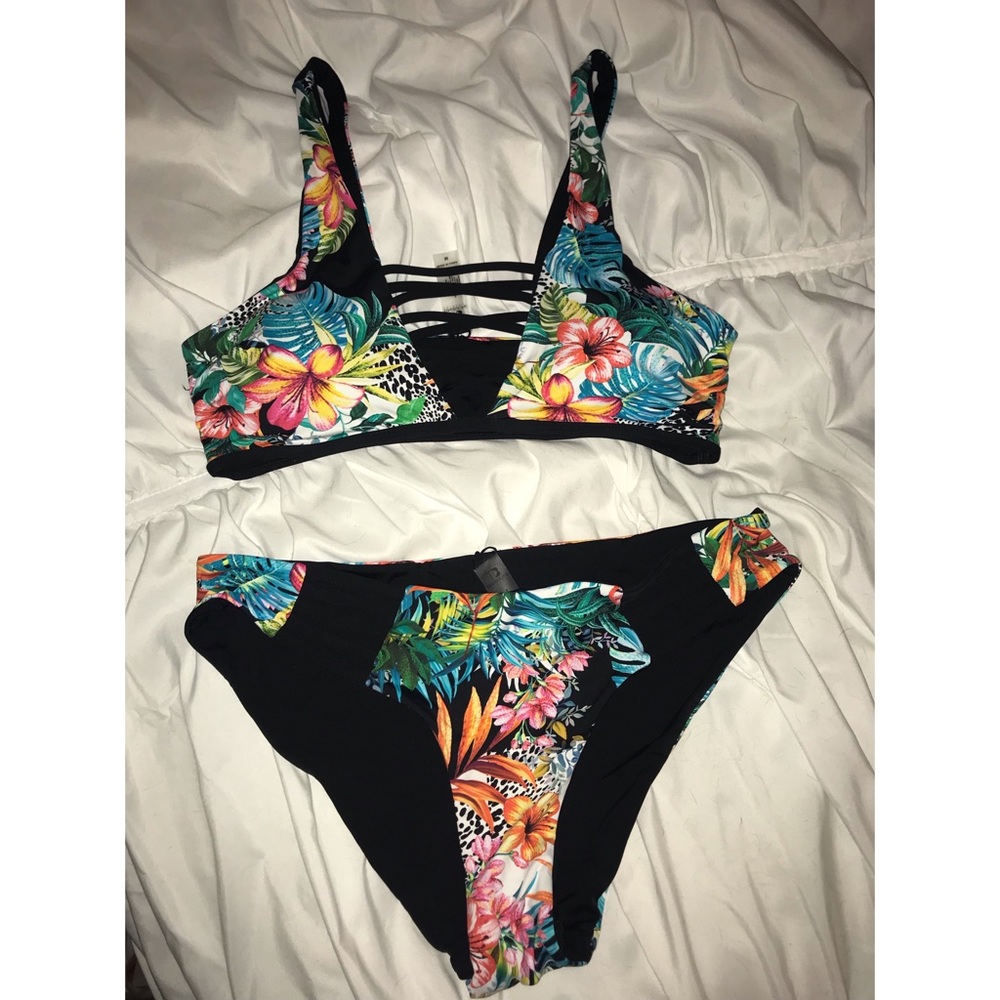 Floral bikini
